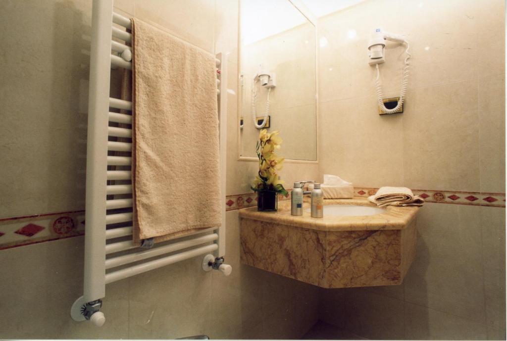 Magic Hotell 2*